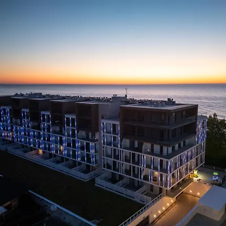 Kapitanski Z Widokiem Na Morze 4 Pietro - By Perlowa Przystan Rent Lägenhet Sianozety